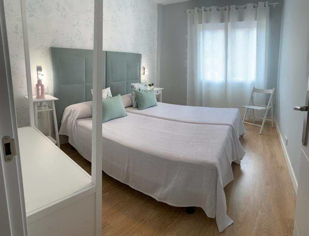 Centro Oviedo Foncalada Apartment ภายนอก รูปภาพ